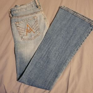 Women's size 25, 7 For all mankind low-rise flares '90s style